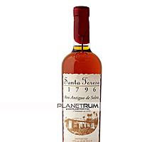Santa Teresa 1796 Antiguo de Solera Rum